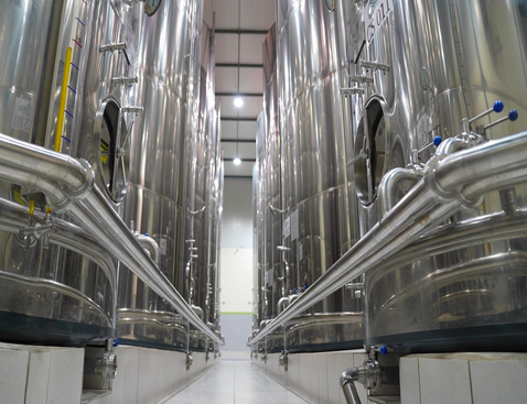 Stainless cold-storage tanks